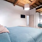 Apartment Casa Boboli By Interhome